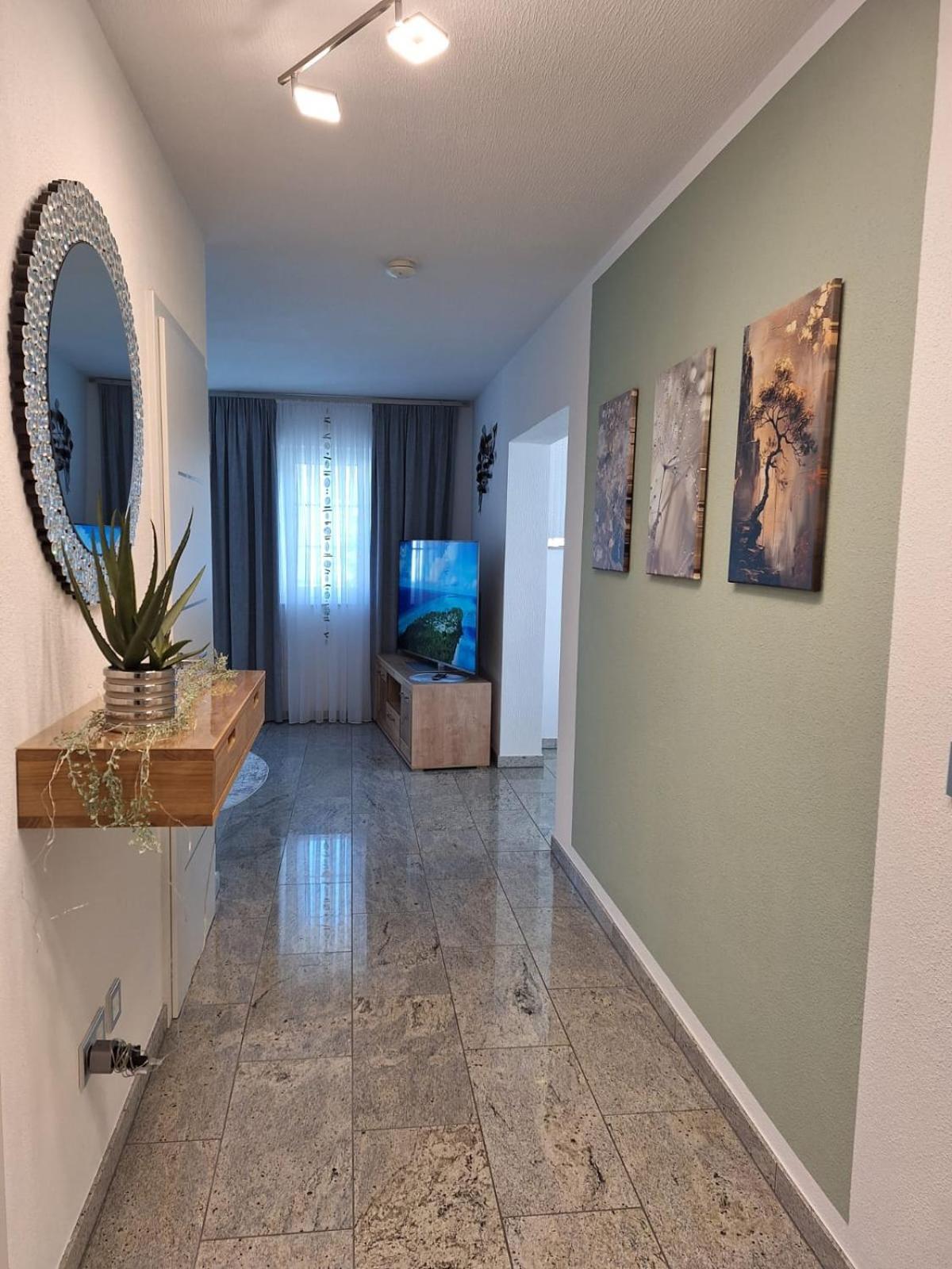 Modern & Gemuetlich Xl Apartment Linden  Bagian luar foto