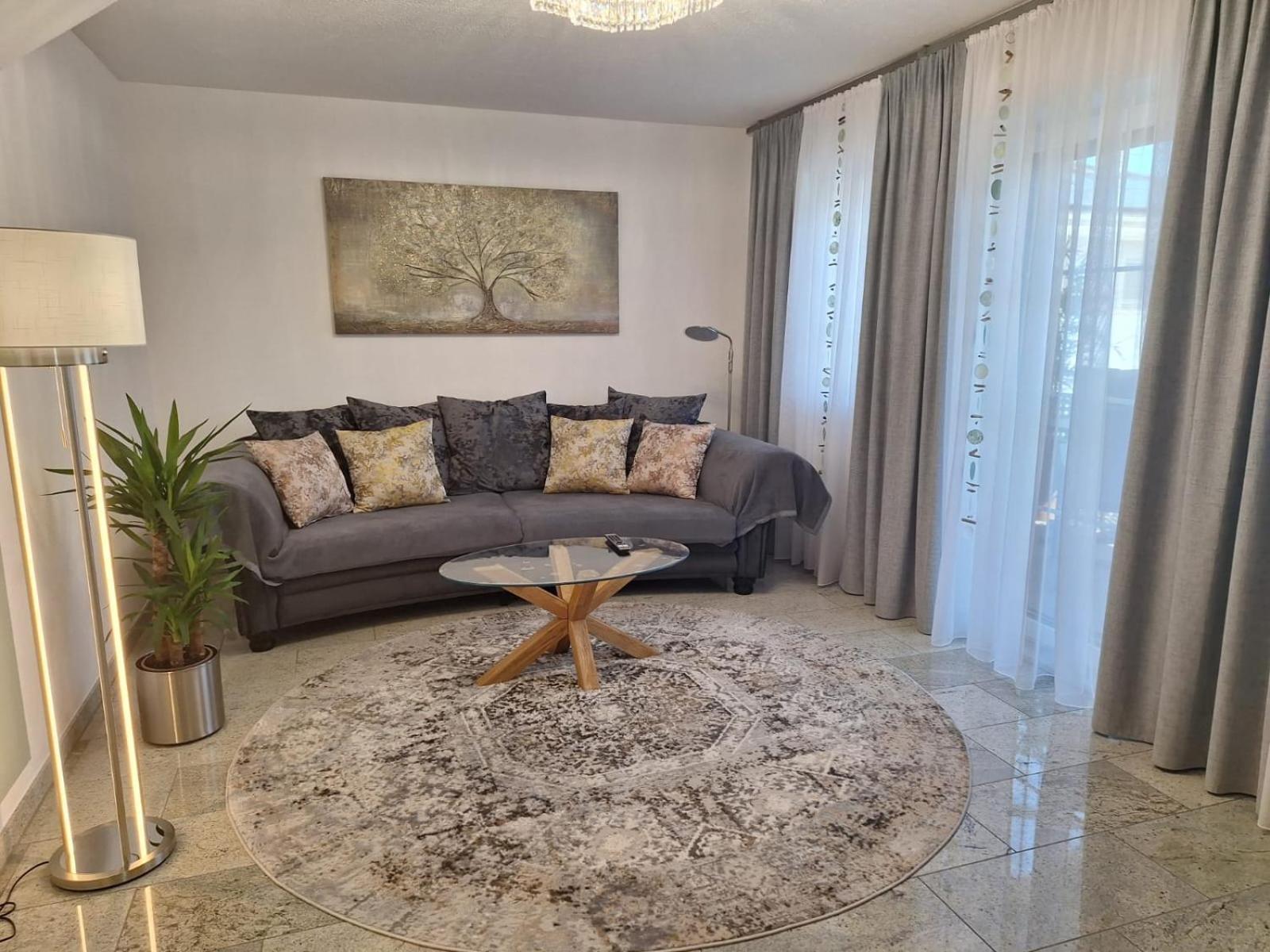 Modern & Gemuetlich Xl Apartment Linden  Bagian luar foto